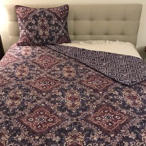 Lucky Brand duvet cover and shams